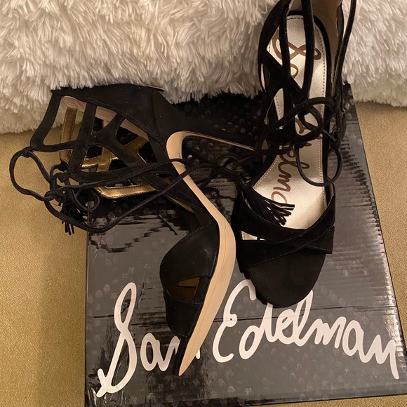 Sam Edelman Azela Suede Tassel Tie up Sandals - Picture 2 of 3